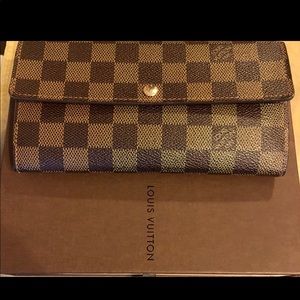 Authentic Louis Vuitton wallet